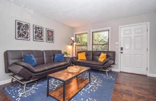 Auburn House | Eagle's Landing In Auburn