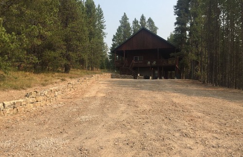 Island Park House | Eagle's Landing, is located in Island Park, ID, 35 miles from West Yellowstone