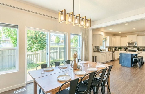 Eagle Mountain House | Eagle's Nest a 4-bedroom house in amazing Eagle Mountain! Pet Friendly!