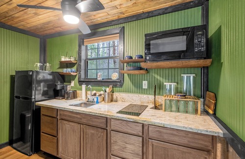 Mineola Cabin | Eagles Haven - Both Cabins