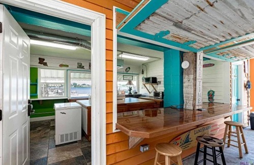 Ventress Villa | EAGLES NEST #1 AT SUN PERCH VILLAS. BEAUTIFUL VIEWS OF FALSE RIVER!