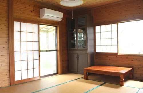 Motegi RV Rental | Eagles nest campsite cabin JapaneseWestern for/Haga District Tochigi