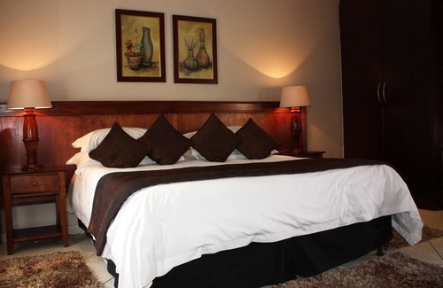 Greater Johannesburg Metropolitan Area Hotel | Eagles Nest Lodge
