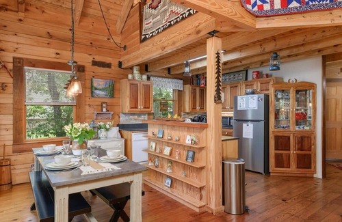 Valley Head Cabin | Eagles Perch Stunning Views Hot Tub