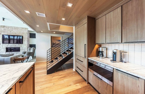 Jackson Condo | Eagle’s Rest - Top Floor 3 BR Luxury Residence