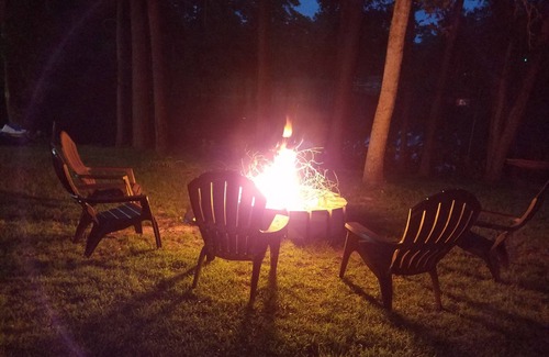 Goodrich House | EARLY CHECK IN AND LATE CHECK OUT! FREE KAYAKS LONG TERM OPTION