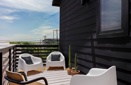 Blackshear-Prospect Hill House | East ATX Gem | Walk to It All