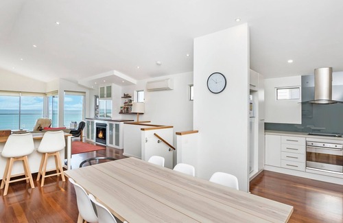 Port Fairy House | East frontage family home for you to enjoy!