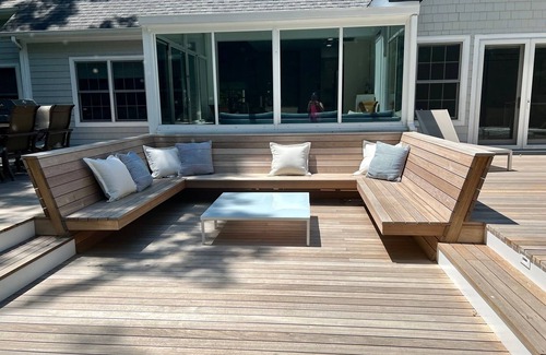 Clearwater Beach House | East Hampton - Private Clearwater Beach Association w/beach, pool and hot tub!