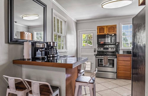 Southeast Pensacola Apartment | East Hill Oasis Near Beaches & Downtown