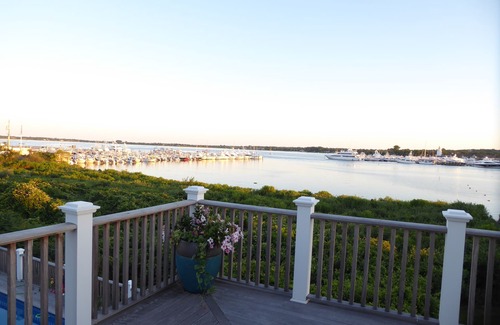Montauk House | East Lake Dr. Lakefront home with a pool.