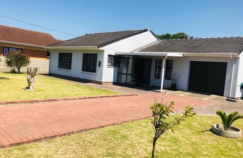 Gonubie House | East London Home Away from Home