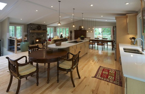 Grand Bend Cottage | East Meets West: Right Across From The Beach!
