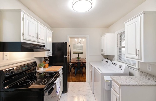 Memphis House | East Memphis 4bed + 2 bath Home