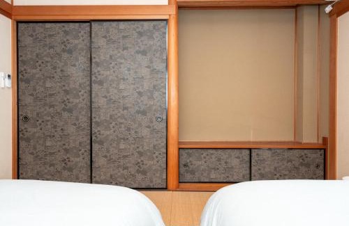 Higashi Ward House | East Nagoya Entire 3-Story House