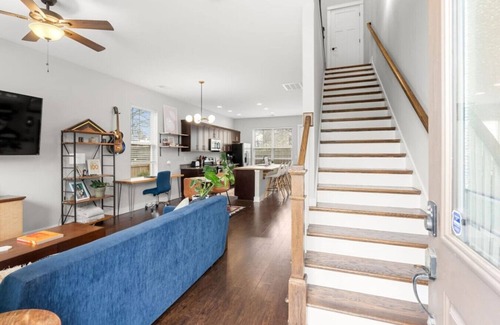 Inglewood House | East Nash Haven: Coffee, Cocktails, Sleeps 6!