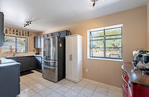 Catalina Madre House | East Tucson/3BR & 2BA/Heated Pool & Hot Tub