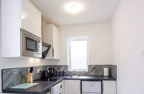 Speke Apartment | Eastern White House Flat B Liverpool Airport