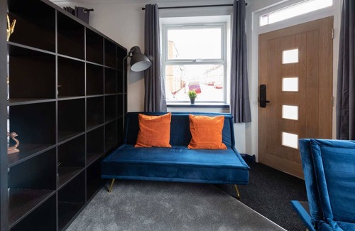 Easton Apartment | Easton 1 by StayStaycations