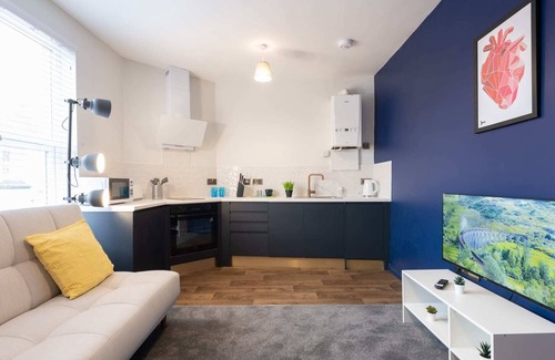 Easton Apartment | Easton 4 by StayStaycations