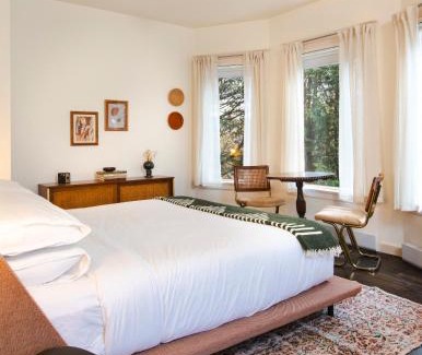 Lake Placid Hotel | Eastwind Hotel Lake Placid