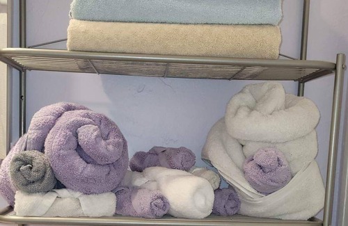 Green Bay House | Easy access through west side of GB-off hwy 41 & 29