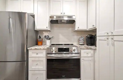 Bella Vista House | Easy access to bike, hike, golf or paddle from this Bella Vista retreat!