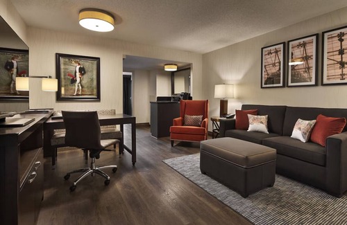 Friendship Heights Hotel | Easy Access to DC Attractions | Spacious Suites | Indoor Pool | 2 Units