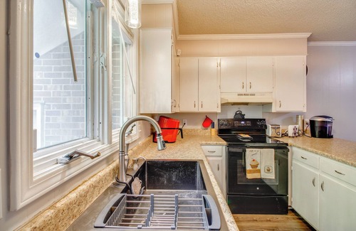 Woodfield Apartment | Easy Access to I-77 & I-20: Columbia Duplex!