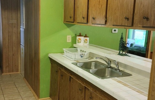 Robbinsville House | Easy Acess To Cherohala Skyway And Joyce Kilmer Forrest, Fishing and Swimmimng