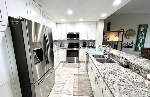 Fernandina Beach Condo | Easy Beach & Pool Access—Discount for 30 days in Jan—March Check-in Sat OR Mon