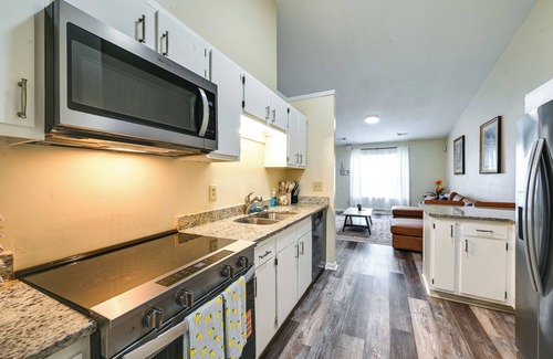 Greenville House | Easy ECU Access: Quiet Modern Home w/Patio!