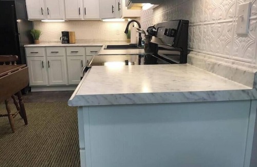 Van Buren Apartment | Easy Street Apartment
