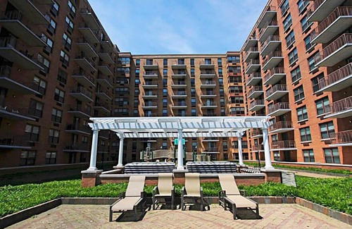 Hoboken Apartment | Easy Travel to Manhattan | Downtown Hoboken 2BR nr Ferrie