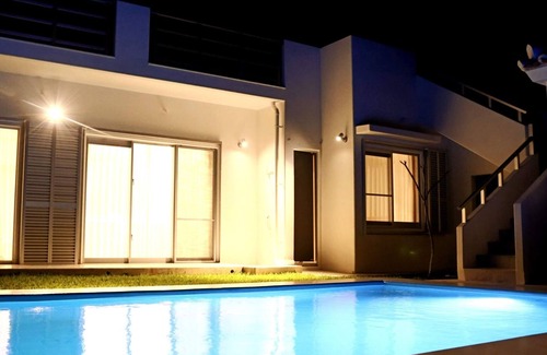 Kabira House | Easy travel with children | 1 minute walk to the s/Ishigaki Okinawa