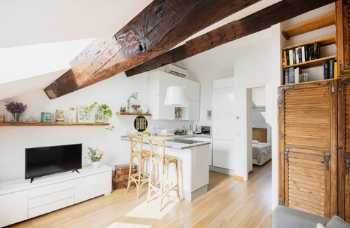 Tricolore Apartment | Easylife - Style&comfort retreat with terrace