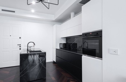 Carrobbio Apartment | Easylife - Wellness and terrace 2 steps from Duomo