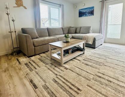 Fairbanks House | Easystay