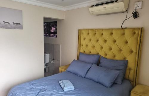 Rabokala House | Eazistay Motel - Letlhabile
