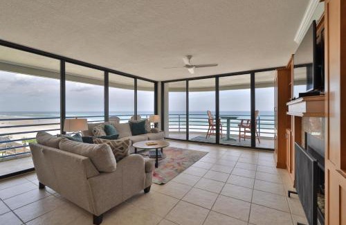 New Smyrna Beach Apartment | Ebb Tide 407-Oceanfront 3-3 End Unit With Breathtaking Views