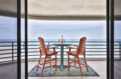 New Smyrna Beach Apartment | Ebb Tide 407-Oceanfront 3-3 End Unit With Breathtaking Views