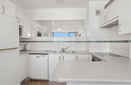 Forster Apartment | Ebbtide 38 - On The Beach!