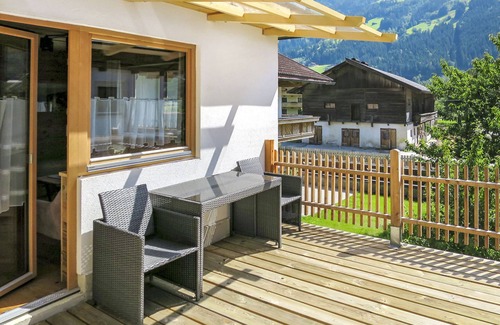 Aschau Im Zillertal Apartment | Eberharter by Interhome
