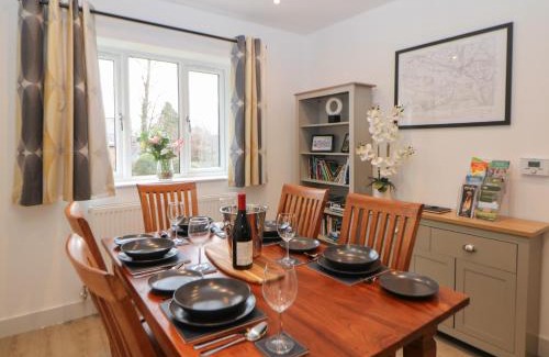 Hathersage House | Eboracum