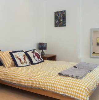 Beaumont Apartment | Ebrington Street View