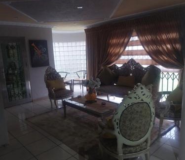 Greater Johannesburg Metropolitan Area House | Ebuhleni Guest House