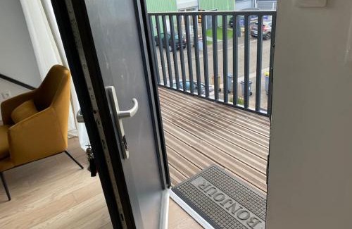 Velaux Apartment | "Echapée Belle" Appart Moderne 4 pers à Velaux - Tout équipé avec terrasse à 15 min plage et aéroport