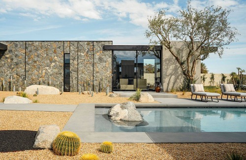 Magnesia Falls Cove House | 'Echo Estate' Architectural masterpiece w/4 suite