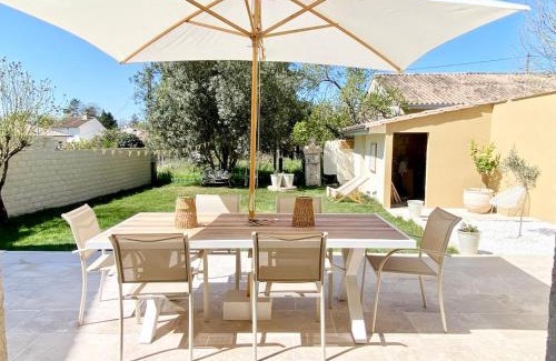 Libourne House | Echoppe rénovée 85m2 - terrasse & Jardin