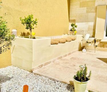 Libourne House | Echoppe rénovée 85m2 - terrasse & Jardin